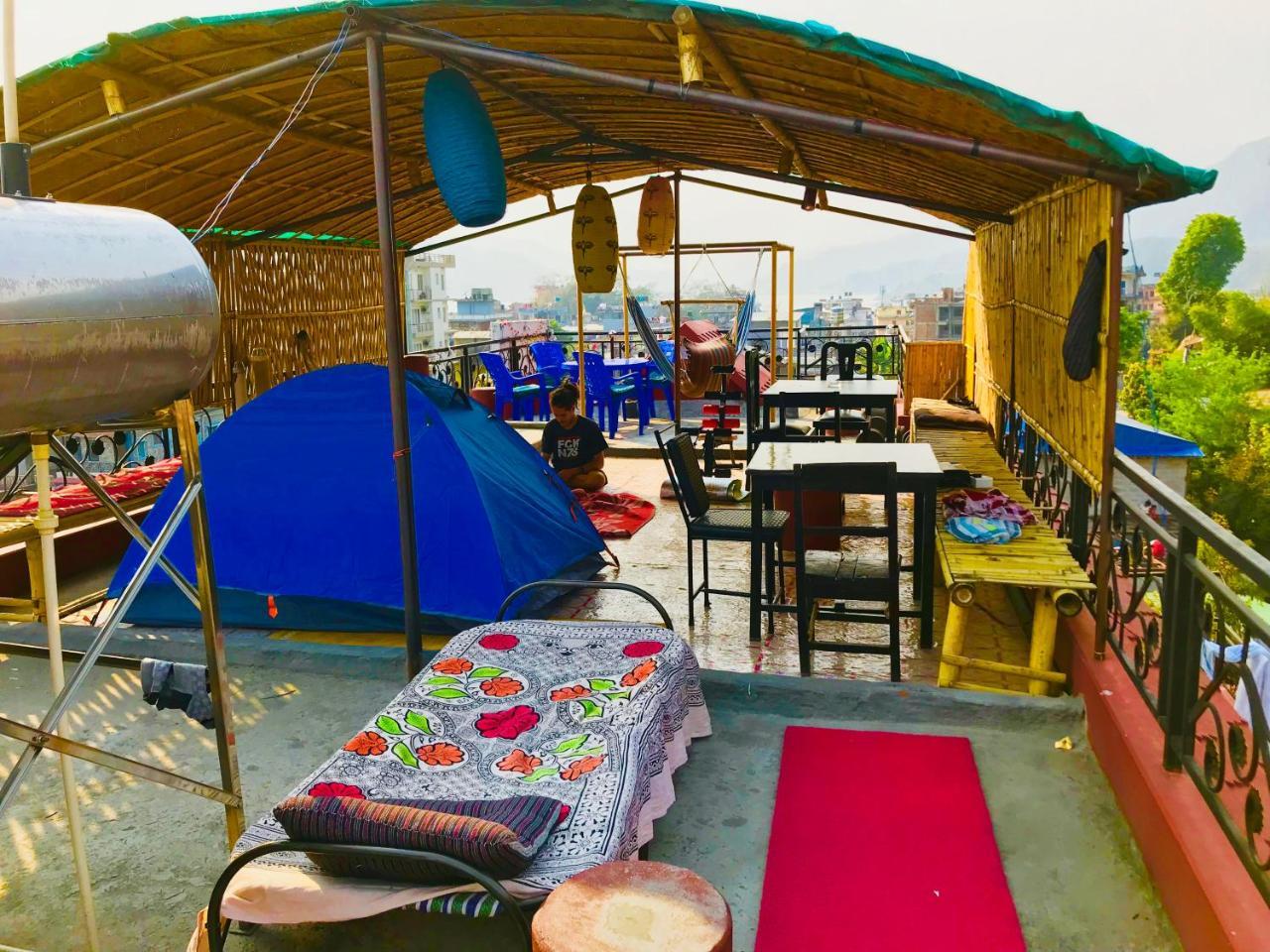 Aroma Tourist Hostel Покхара Екстер'єр фото
