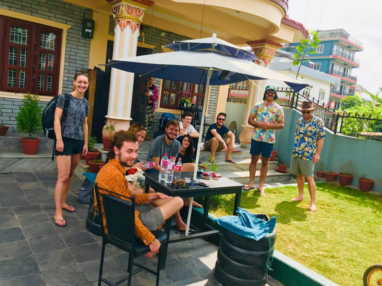 Aroma Tourist Hostel Покхара Екстер'єр фото